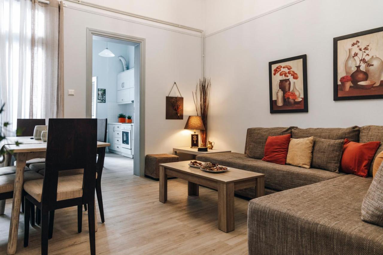 Monastiraki-Psiri, Old Town, 3-Bdr Apt, Sleep 6-10P, Spacious Court Yard Atena Exterior foto