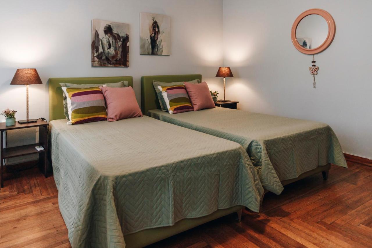 Monastiraki-Psiri, Old Town, 3-Bdr Apt, Sleep 6-10P, Spacious Court Yard Atena Exterior foto