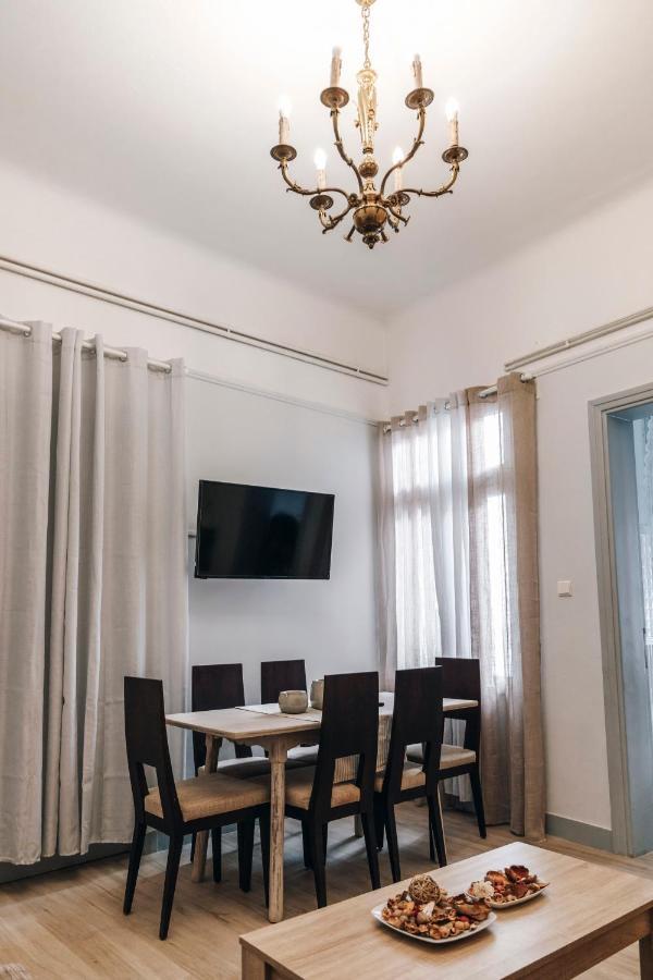 Monastiraki-Psiri, Old Town, 3-Bdr Apt, Sleep 6-10P, Spacious Court Yard Atena Exterior foto