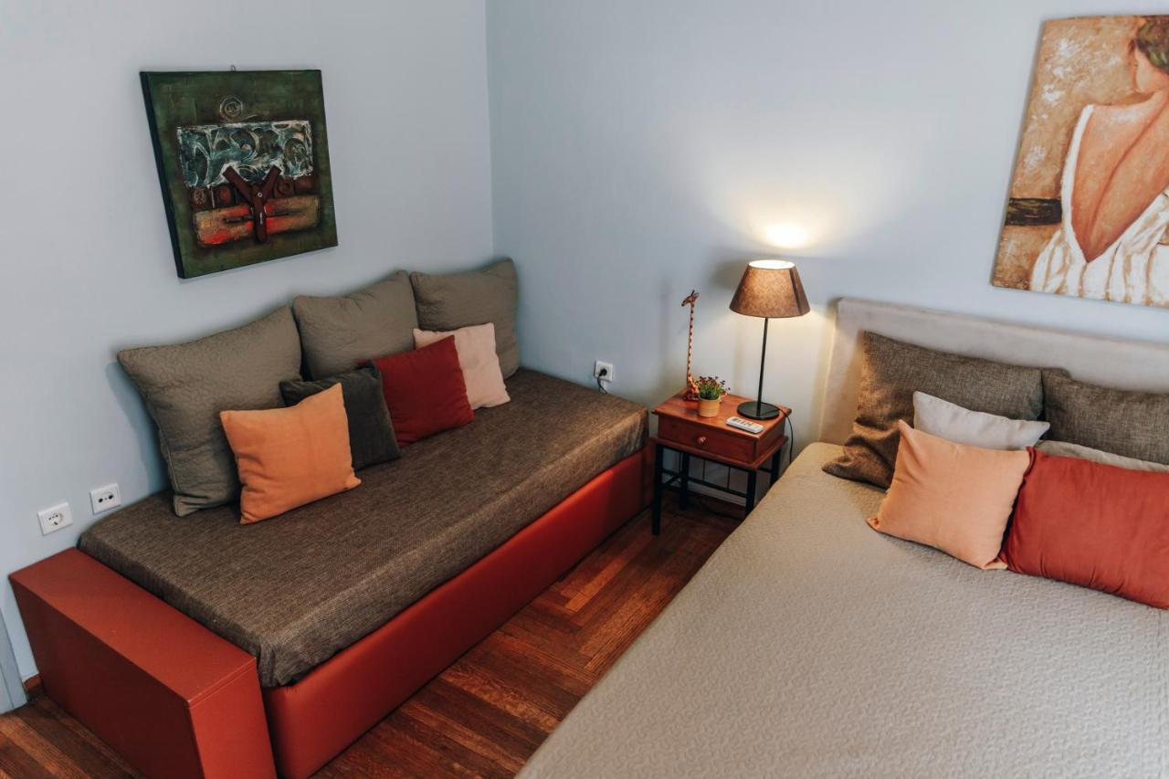 Monastiraki-Psiri, Old Town, 3-Bdr Apt, Sleep 6-10P, Spacious Court Yard Atena Exterior foto